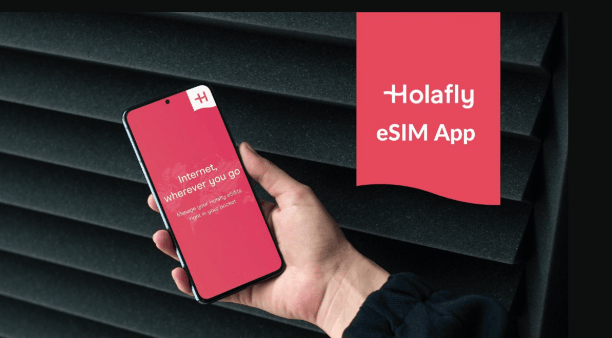 You are currently viewing Découverte de l’eSIM Holafly : La solution idéale pour les voyageurs