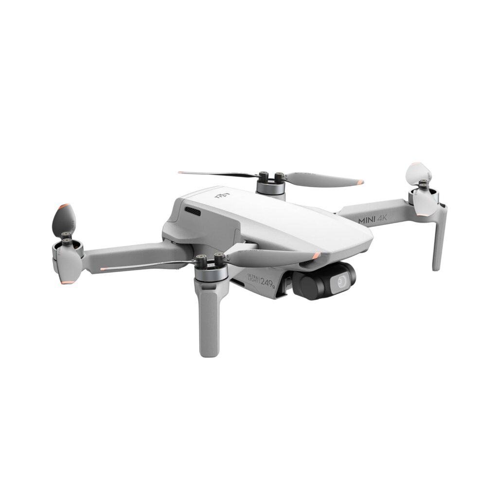 Plan montrant le mini drone de la marque DJI 